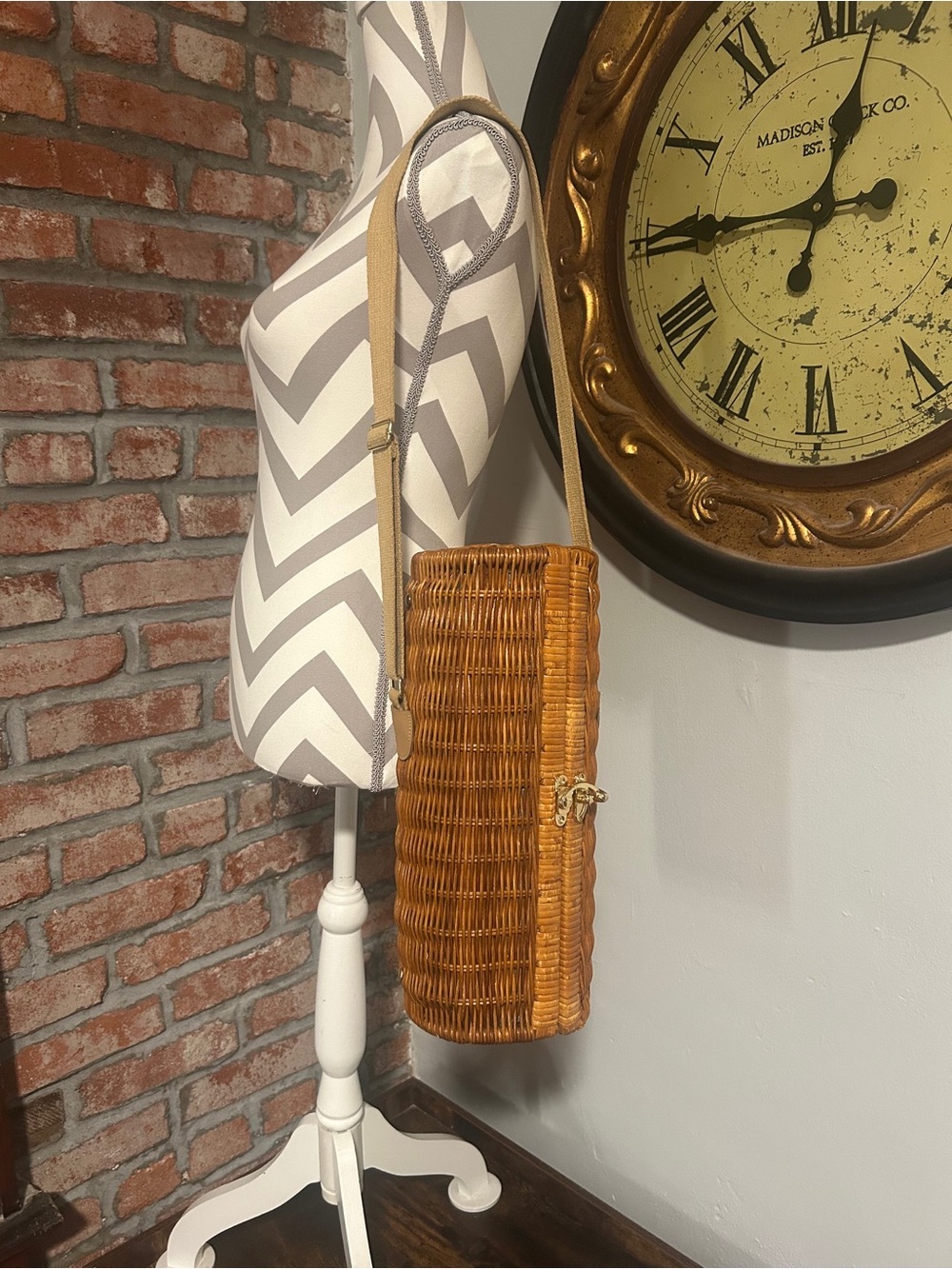 Picnic Time • Vintage Wicker Wine Carrier Tote